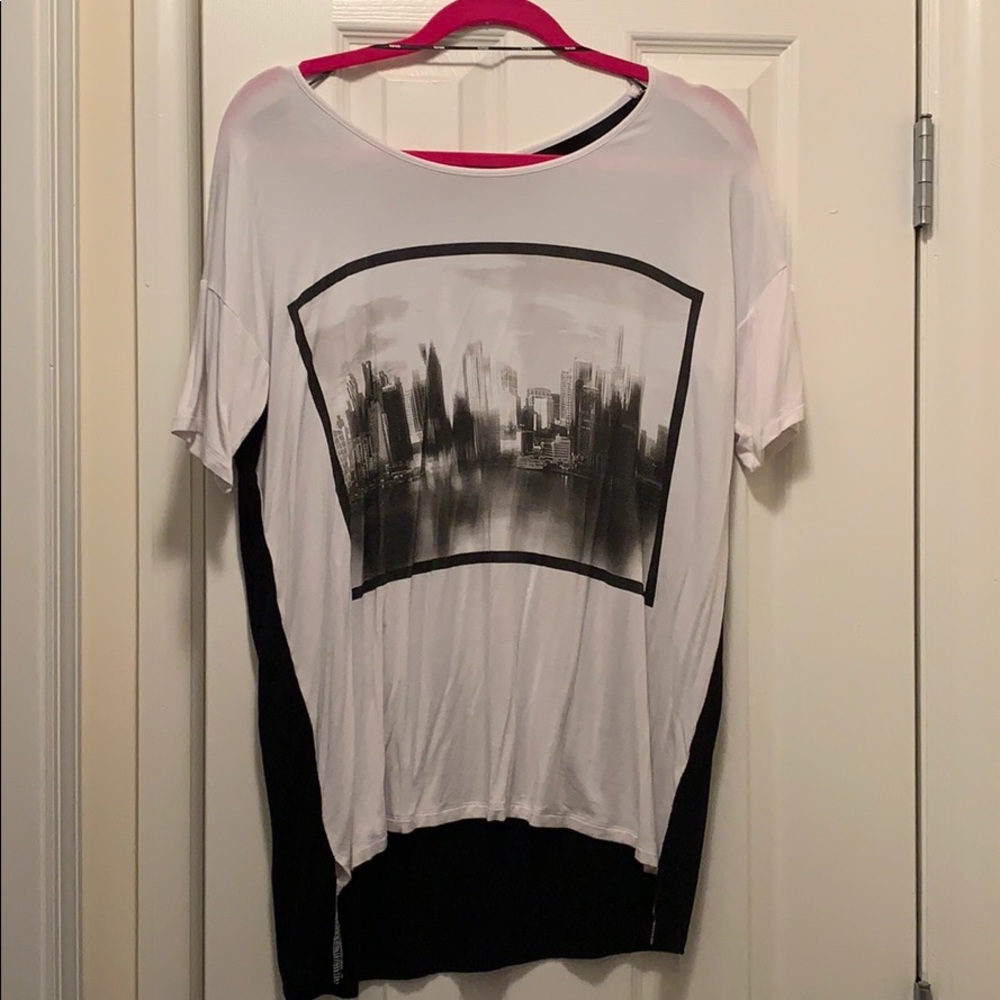 Trendy Tee!